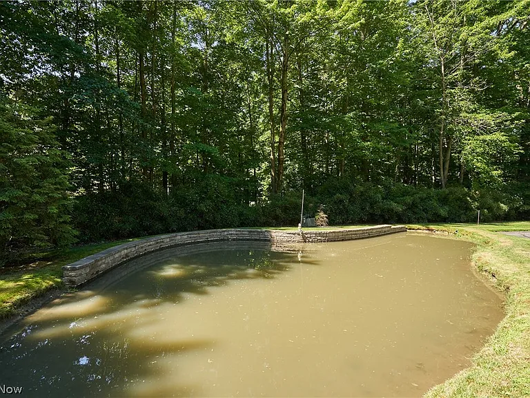 6933 Gates Rd — Photo 17