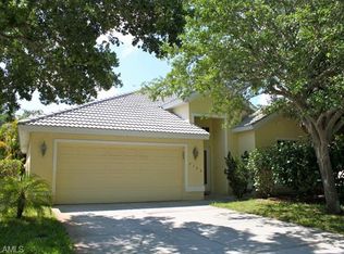 7125 Timberland Cir, Naples, FL 34109