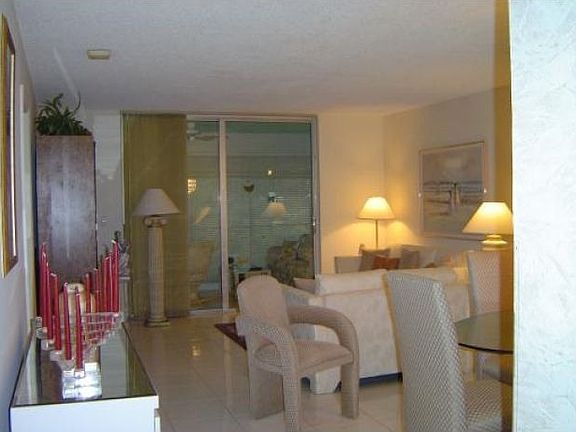 5th image of 14623 Bonaire Blvd APT 109