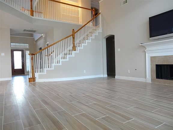 2nd image of 5502 Deerbourne Chase Dr
