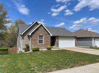 969 E Market St, Warrensburg, MO 64093