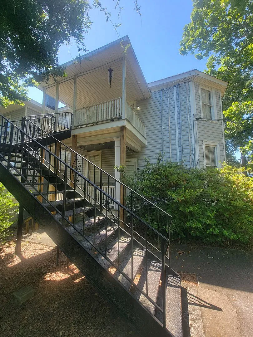 ~1330 Wingfield Street — Photo 2