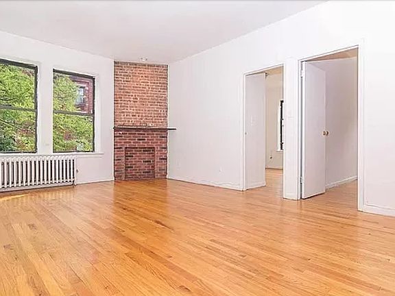 3rd image of 1716 2nd Ave APT 4A