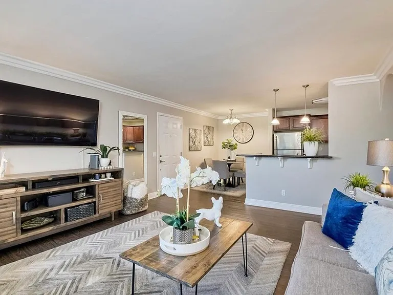 506 Canyon Dr #28 — Photo 2
