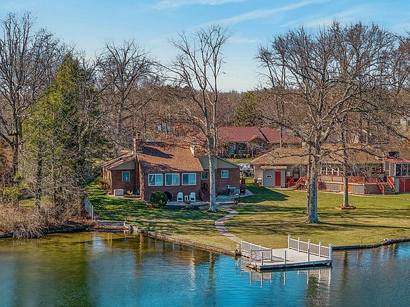 5th image of 2115 S Ona Rd