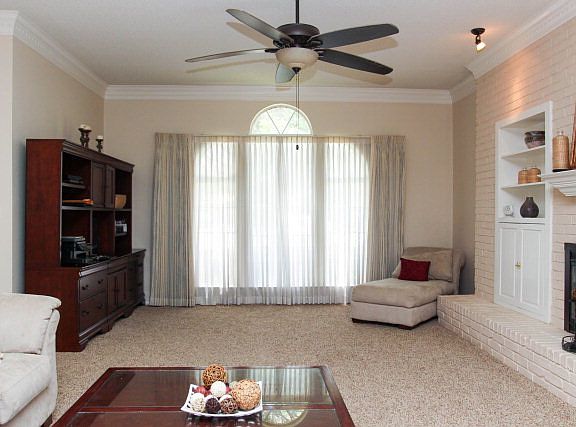 5th image of 1318 Brittany Ln