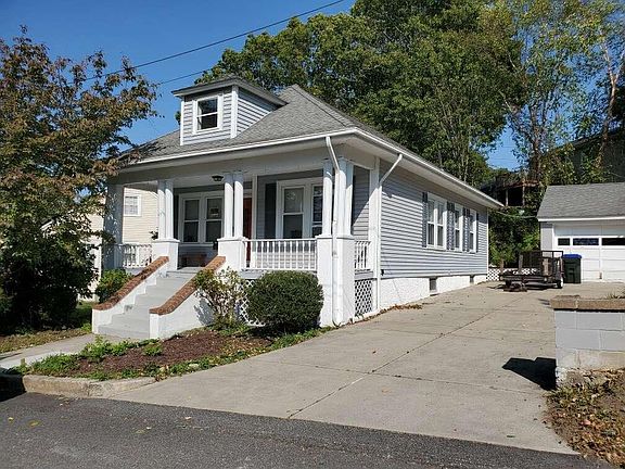 3rd image of 50 Brinkley St