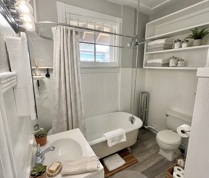 604 N Weber St #5 — Photo 6