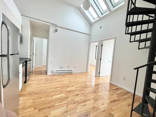 320 Melrose Street image 1 of 15