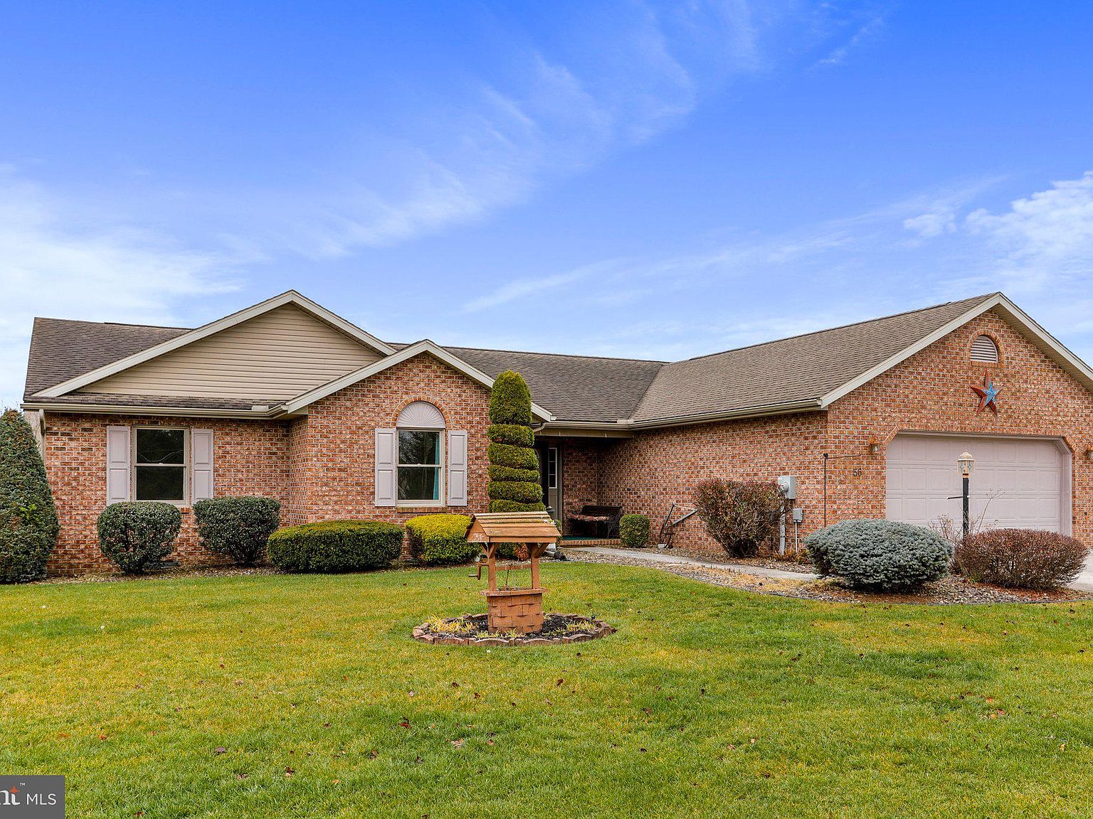 56 Parkwood Dr, Greencastle, PA 17225 Zillow