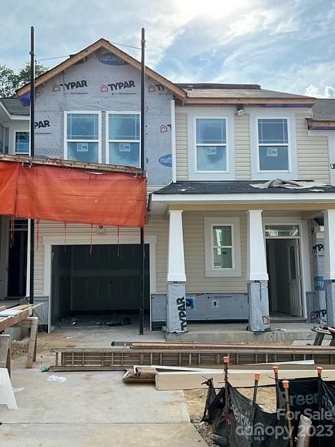 2nd image of 3824 Amalia Pl #18