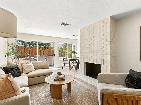 4th image of 7820 Hartwick Way