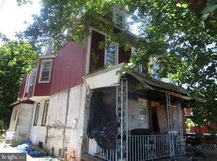 426 Chestnut St, Darby, PA 19023
