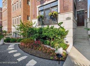 3921 N Greenview Ave #1, Chicago, IL 60613