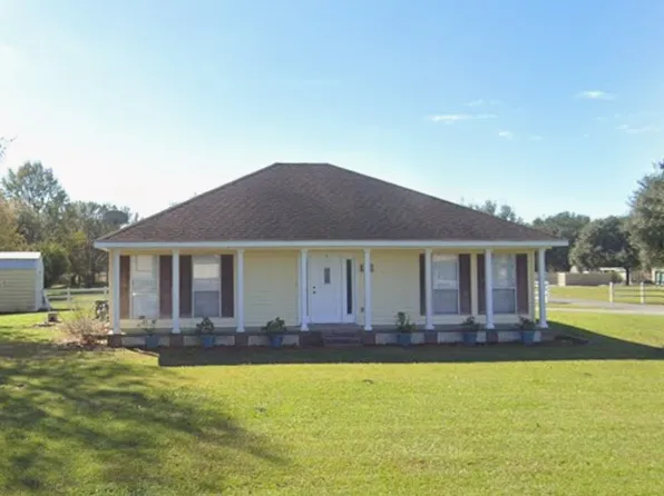 101 Moonlight Ln, Scott, LA 70583