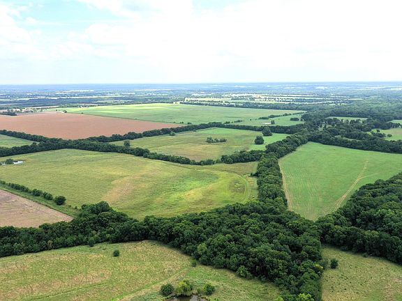 4th image of County Road 1055