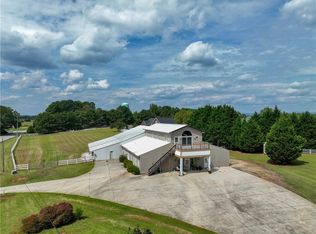 101 Crooked Creek Rd, Seneca, SC 29672