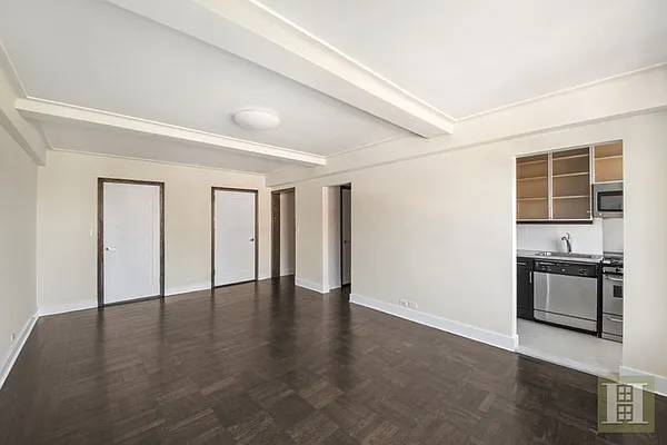 Rented by Halstead Real Estate | media 9