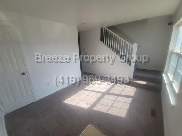 521 Hope St, Lima, OH 45804