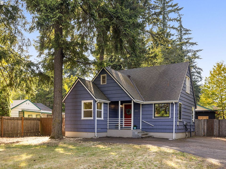 1st image of 2915 SE 133rd Ave
