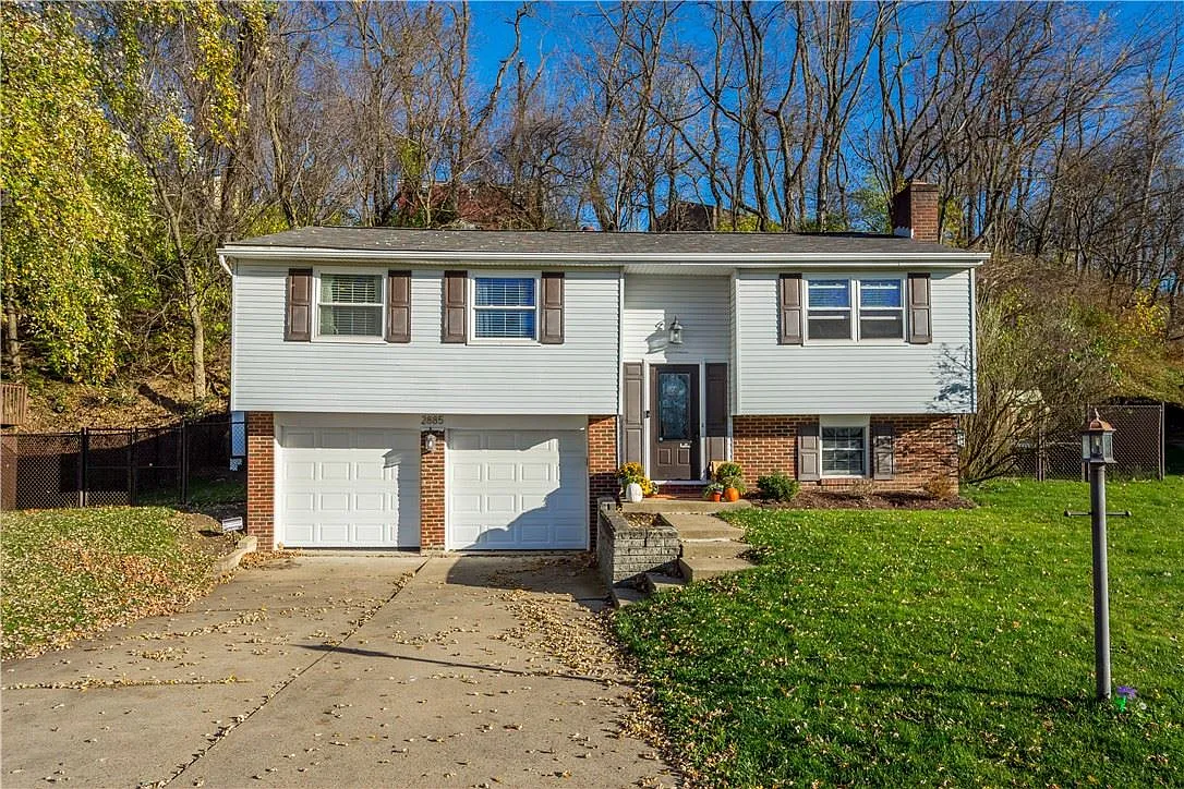 2885 Amy Dr photo 1