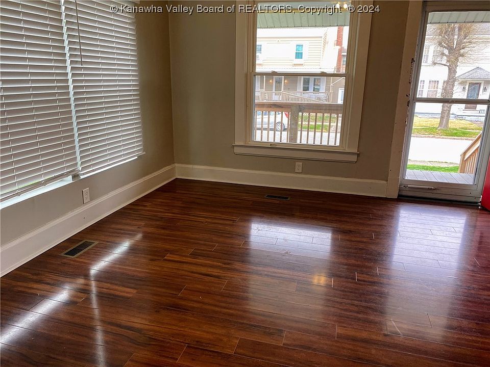 1231 Grosscup Ave Dunbar WV Zillow