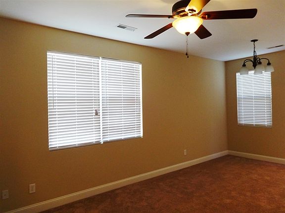3rd image of 8855 Kellum Dr