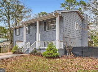 6660 Bedford Rd, Rex, GA 30273