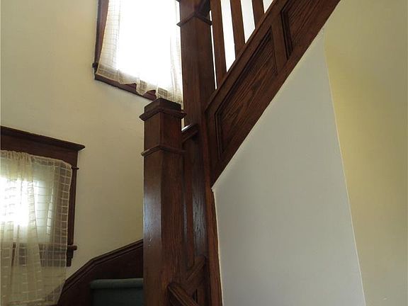 4th image of 218 Stone Ave Floor 2