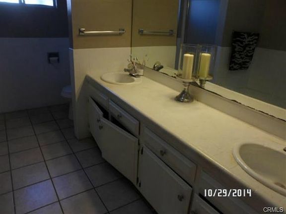 3rd image of 2474 Oregon Ave