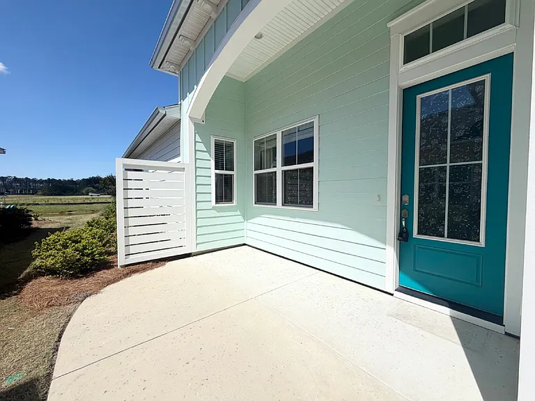 394 Landshark Blvd — Photo 3