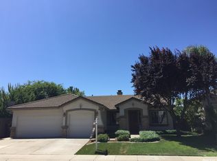 9492 Kirkleigh Way, Elk Grove, CA 95624