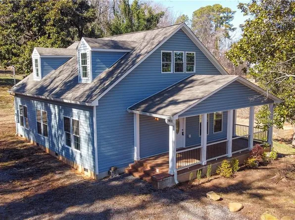 443 S Main St, Mocksville, NC 27028