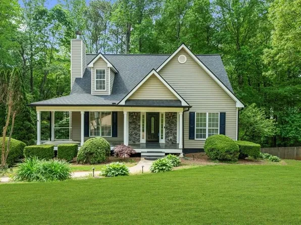 6715 N Glen Dr, Cumming, GA 30028