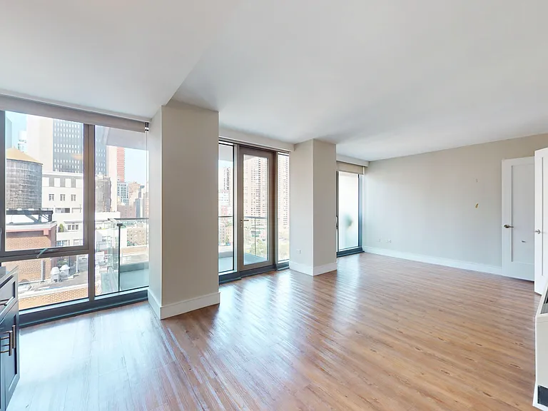 237 E 34th St #1405 — Photo 6