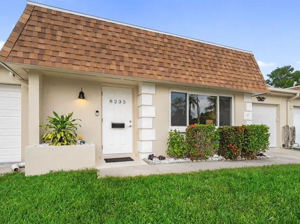 8235 Burgundy Dr #3, Pinellas Park, FL 33781