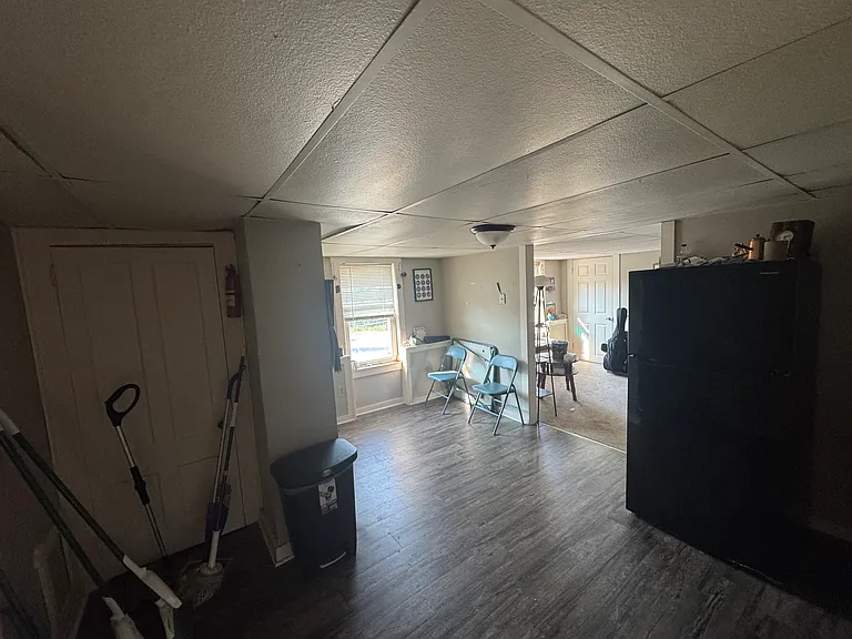 14 Joy St #2 — Photo 4