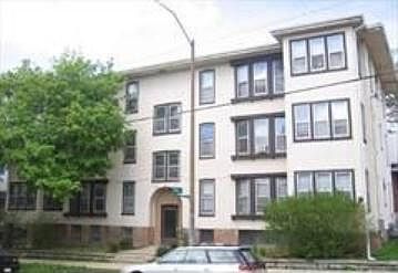 2nd image of 916 E Gorham St #2509326