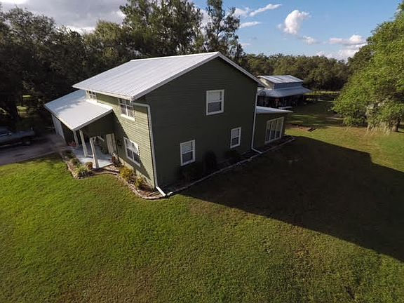 2nd image of 7310 Castle Dr