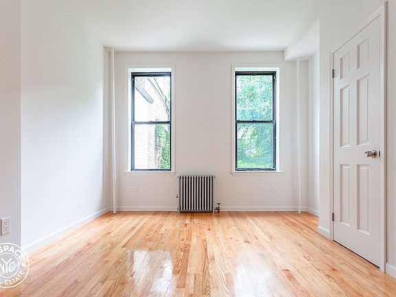 4th image of 1442 Dekalb Ave APT 1L