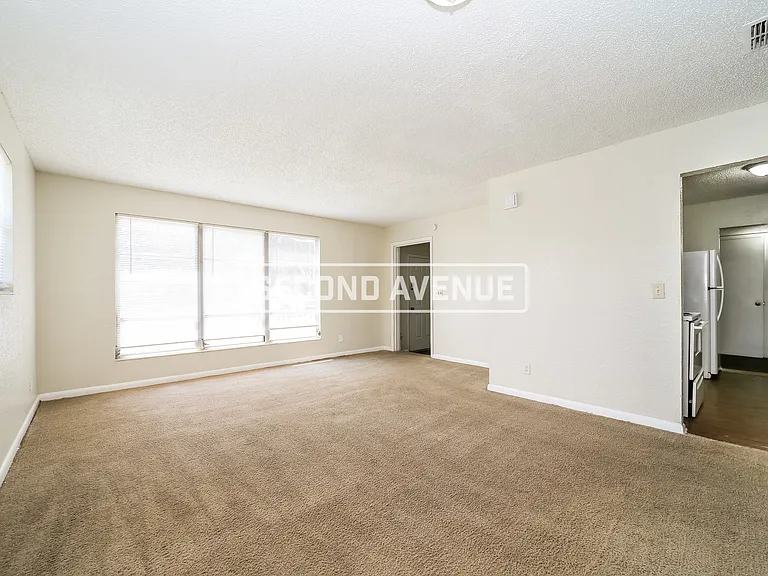 9561 Norfolk Blvd — Photo 5