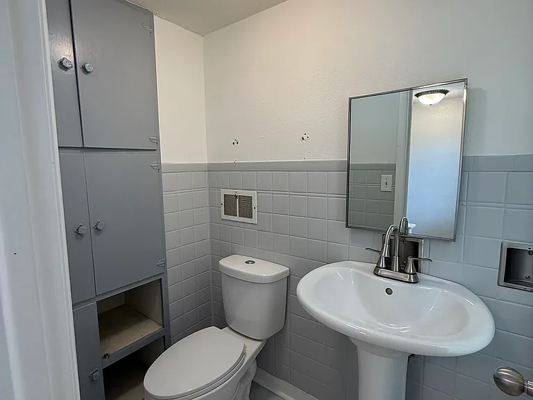 1708 Pierce Ave — Photo 6