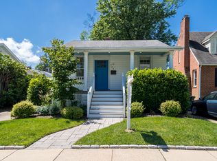 708 21st St S, Arlington, VA 22202
