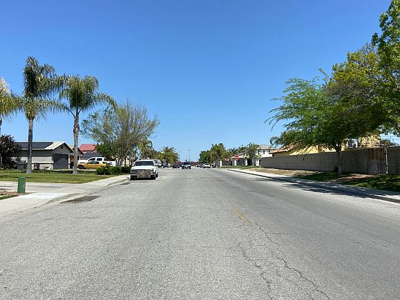 5th image of 893 Moscato St