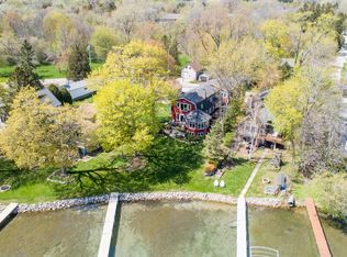 5664 W Lake Dr, West Bend, WI 53095
