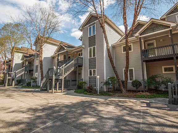 3rd image of 245 Doe Ln #5