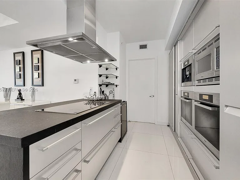18201 Collins Ave #1002 — Photo 19