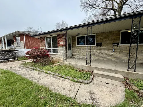 8821 McNulty Dr Photo 1