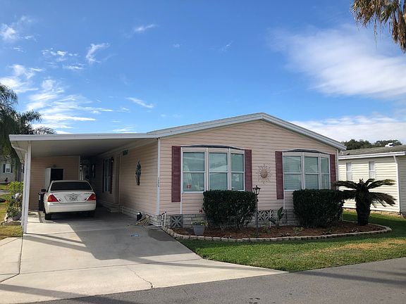 3rd image of 34628 Swaying Palm Dr