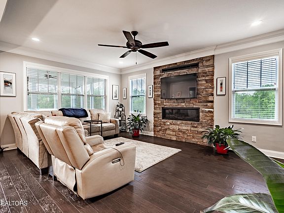 2nd image of 2715 Brantley Park Blvd